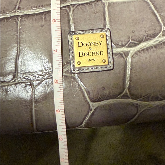 Dooney Cassidy shoulder bag - Picture 7 of 10